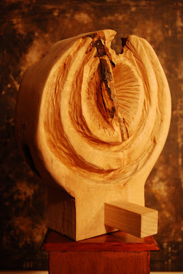 Escultura en madera de Pablo Roman